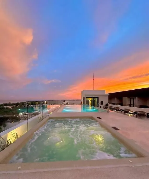 Comfortable Condo W/ City Views Rooftop Pool & Gym - 319 Musa Playa del Carmen 0*,  Mexico