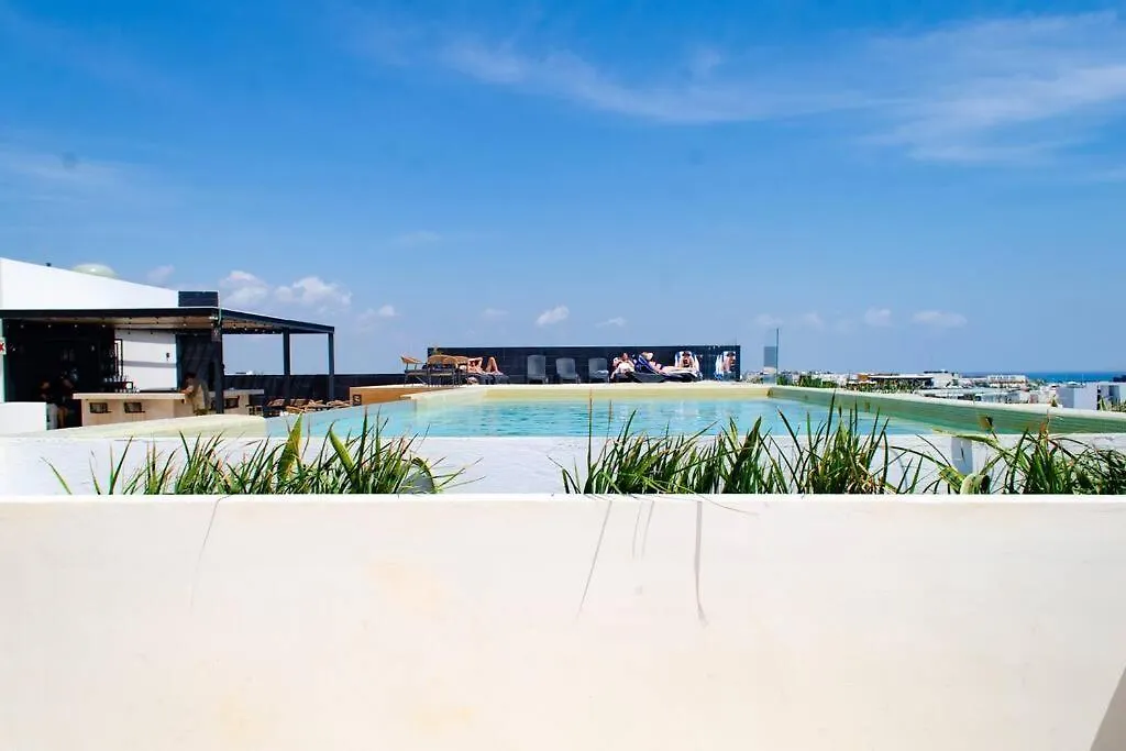 Apartment Comfortable Condo W/ City Views Rooftop Pool & Gym - 319 Musa Playa del Carmen