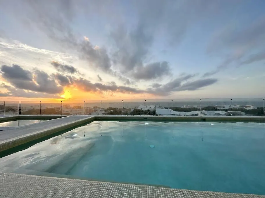 Comfortable Condo W/ City Views Rooftop Pool & Gym - 319 Musa Playa del Carmen 0*,  Mexico