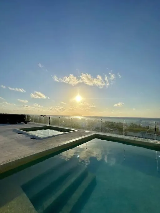Comfortable Condo W/ City Views Rooftop Pool & Gym - 319 Musa Playa del Carmen
