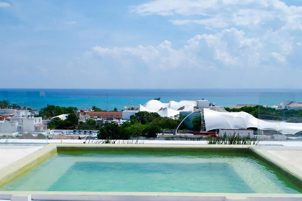Comfortable Condo W/ City Views Rooftop Pool & Gym - 319 Musa Playa del Carmen