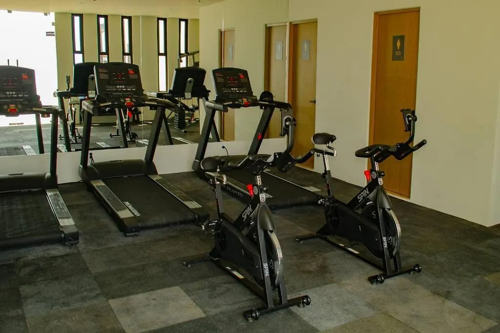 Comfortable Condo W/ City Views Rooftop Pool & Gym - 319 Musa Playa del Carmen 0*,
