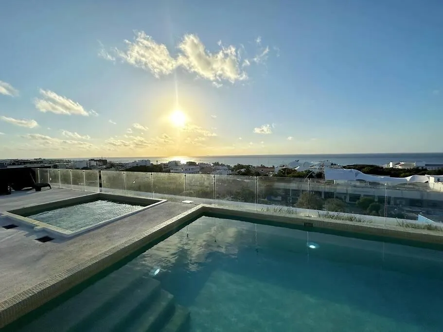 Comfortable Condo W/ City Views Rooftop Pool & Gym - 319 Musa Playa del Carmen Apartment